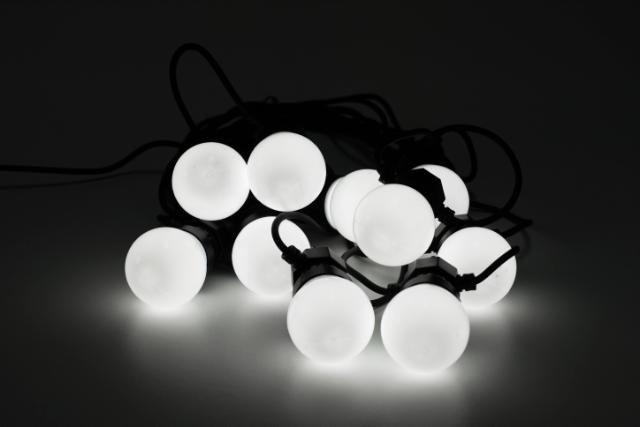 Party lyskæde 10xLED hvide Ø50mm 230V IP44 8+3M